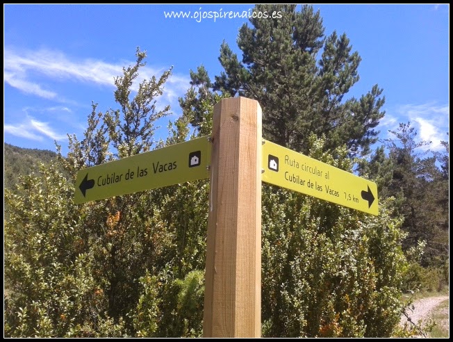 Carteles al inicio de la ruta, nos vamos a la izquierda